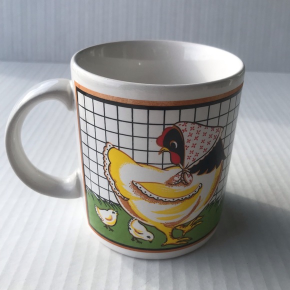 Set of 2 Vintage Coffee Mugs By Interpur “Barnyard”Hen Wearing Bandana &… - Picture 4 of 10
